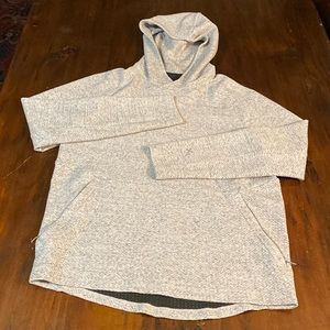 LULULEMON PULLOVER HOODED JACKET